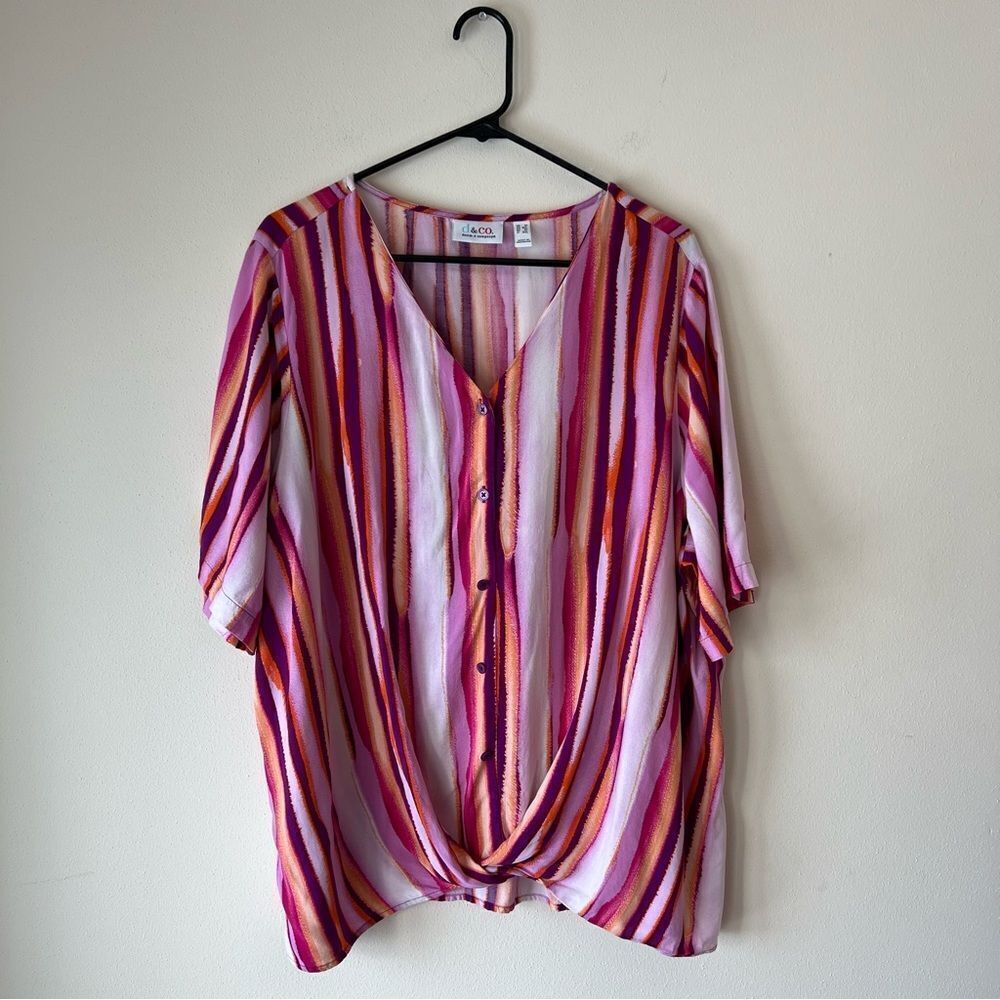 D&Co Pink Striped Twist Front Short Sleeve Top Size 1X